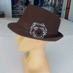Magid Hats Wool Fedora with Fabric Flower NWOT